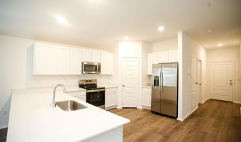 1604 Rambling Brook Dr, Benton, AR 72015