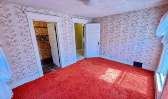 112 N Main St, Barnes, KS 66933
