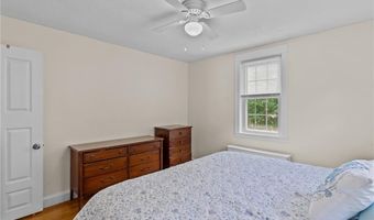 13 Angela Ct, North Providence, RI 02904