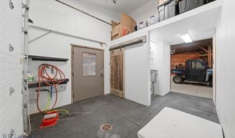 696 Belle Creek Rd, Belgrade, MT 59714