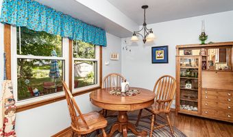 111 Sandburg Ct, Ames, IA 50014