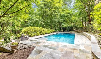 13311 DREWS Ln, Potomac, MD 20854