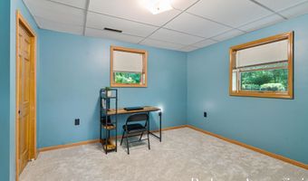 1016 Maple Hill Ave SE, Ada, MI 49301