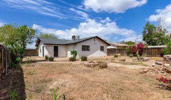 1985 S Plaza Dr, Apache Junction, AZ 85120
