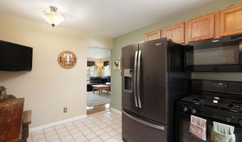 42 W Highland Ave, Atlantic Highlands, NJ 07716
