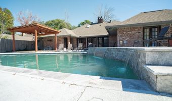 3736 Sessions Dr, Baton Rouge, LA 70816