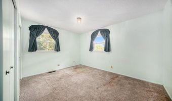 1480 Shevchenko Dr, Ann Arbor, MI 48103