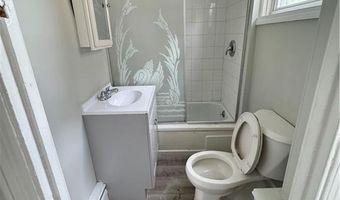 580 Lonsdale Ave, Central Falls, RI 02863