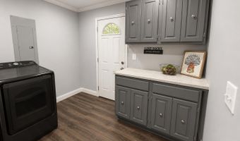 1 LAUREL SPRINGS Rd, Anniston, AL 36207