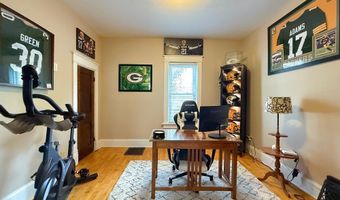 1403 N ONEIDA St, Appleton, WI 54911