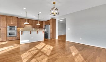 41625 BROXBOURNE Ter, Aldie, VA 20105