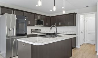 111 Sunset Dr, Avilla, IN 46710