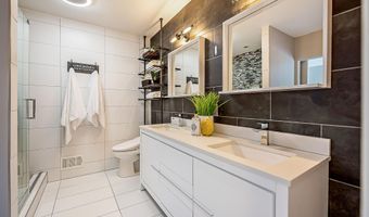 3532 Meadow Grove Trl, Ann Arbor, MI 48108