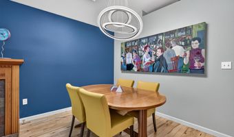 414 Parkside Dr, Ashland, OR 97520
