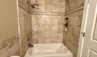 8498 Seattle Slew Ln, Indianapolis, IN 46217