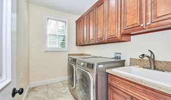 210 S Molino St, Alhambra, CA 91801
