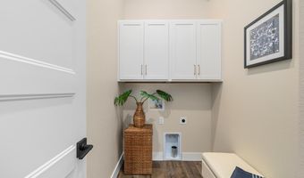 4048 SADDLEBACK Ln, Cheyenne, WY 82001