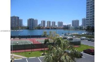 2750 NE 183rd St 1701, Aventura, FL 33160