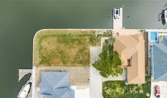 110 DOLPHIN Ct, Aransas Pass, TX 78336