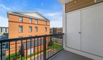 23548 BELVOIR WOODS Ter, Ashburn, VA 20148