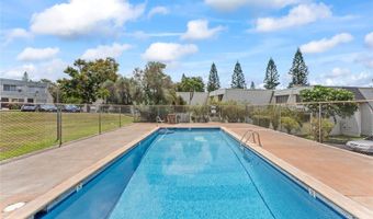 98-685 Kaonohi St E, Aiea, HI 96701