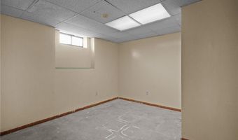 35 Forest Ave, Cumberland, RI 02864