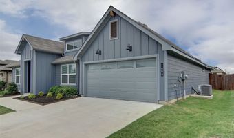 1604 Forest Park Dr, Alvarado, TX 76009