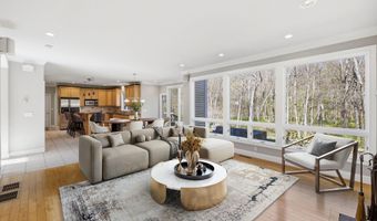 14 Joshua Ln, Coventry, CT 06238