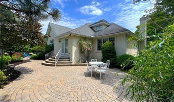 39 Wickendon Ct, Amherst, NY 14221