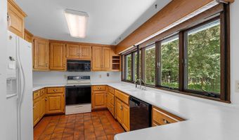 E5401 12TH Road, Algoma, WI 54201