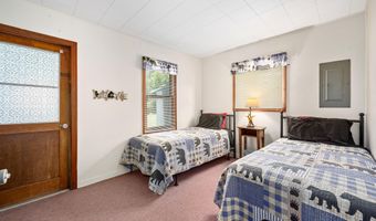 55521 Front St, Astor, FL 32102