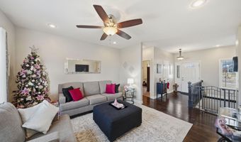 907 S 25th St, Beatrice, NE 68310