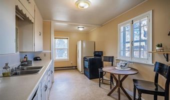 1431 Wyoming Ave, Cody, WY 82414