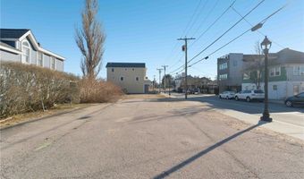 126 Boon St, Narragansett, RI 02882