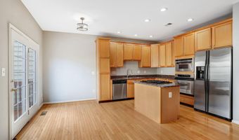 22616 WELBORNE MANOR Sq, Ashburn, VA 20148