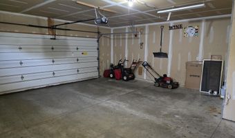 5695 Wilshire Dr, Madison, WI 53711