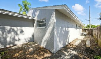 3165 DOWNING St 3167, Clearwater, FL 33759
