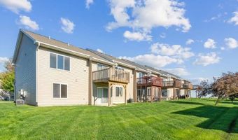 1810 Goose Lake Cir, North Liberty, IA 52317