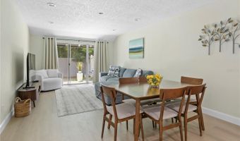 894 JONATHAN Way 3B, Altamonte Springs, FL 32701