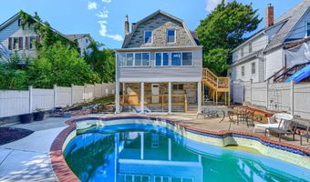 2220 LAKE Ave, Baltimore, MD 21213