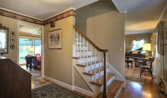 457 POPPASQUASH Rd, Bristol, RI 02809