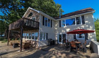 62 Summerdale Rd, Angola, NY 14006