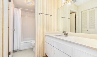 2240 Kuhio Ave 2007, Honolulu, HI 96815