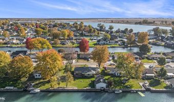 7284 Cardinal, Algonac, MI 48001