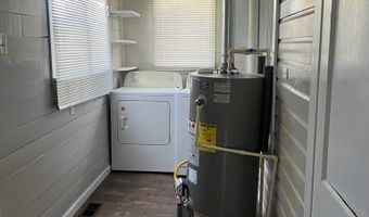 35 Cross Rd, Allen, KY 41601