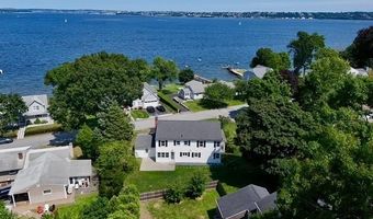 25 Viking Dr, Bristol, RI 02809