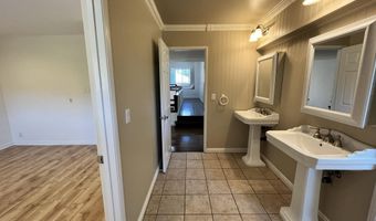 29160 Oakpath Dr, Agoura Hills, CA 91301