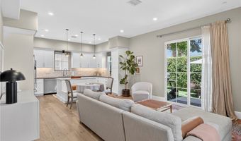 3918 W 242nd St, Torrance, CA 90505