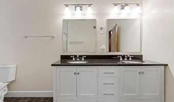 22 E Frankfort St, Columbus, OH 43206