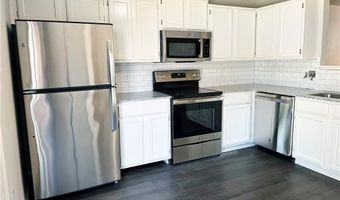 704 SE 4th St C, Bentonville, AR 72712